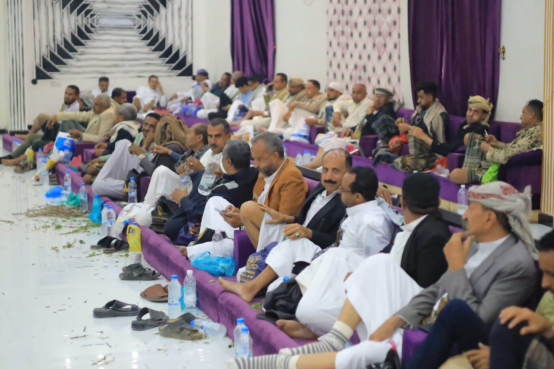 أعيان جبل حبشي يطالبون بتحقيق مستقل في حادثة مقتل مواطنين جراء رمي قنبلة