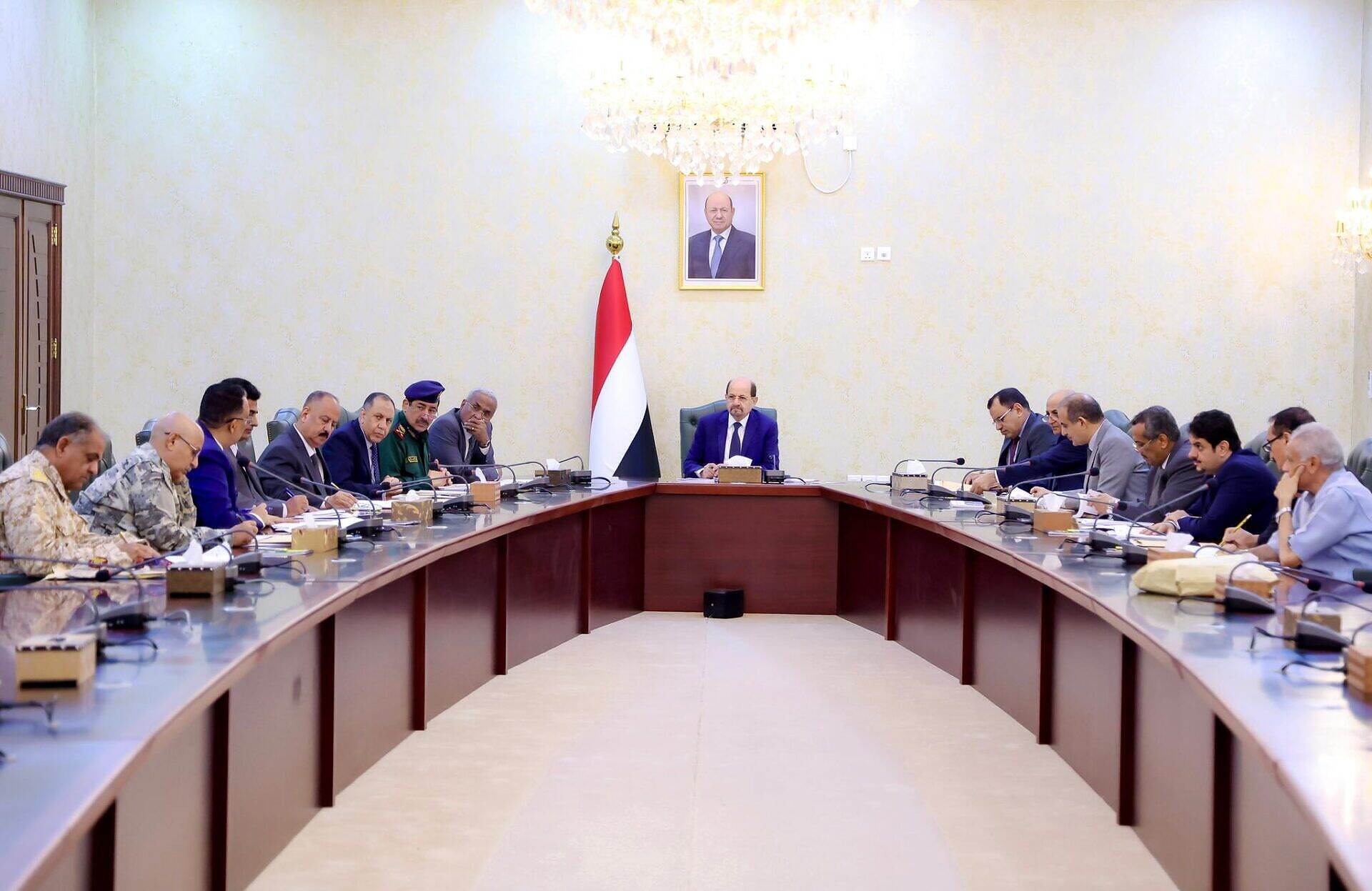 اللجنة العليا لمكافحة التهريب تقر البدأ بتنفيذ اجراءات التدوير الوظيفي