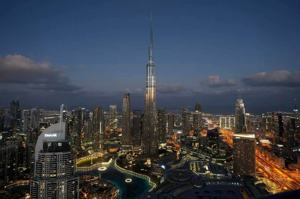 ثلاث دول خليجية تراجع استثماراتها السيادية للحد من آثار الحرب مع إيران