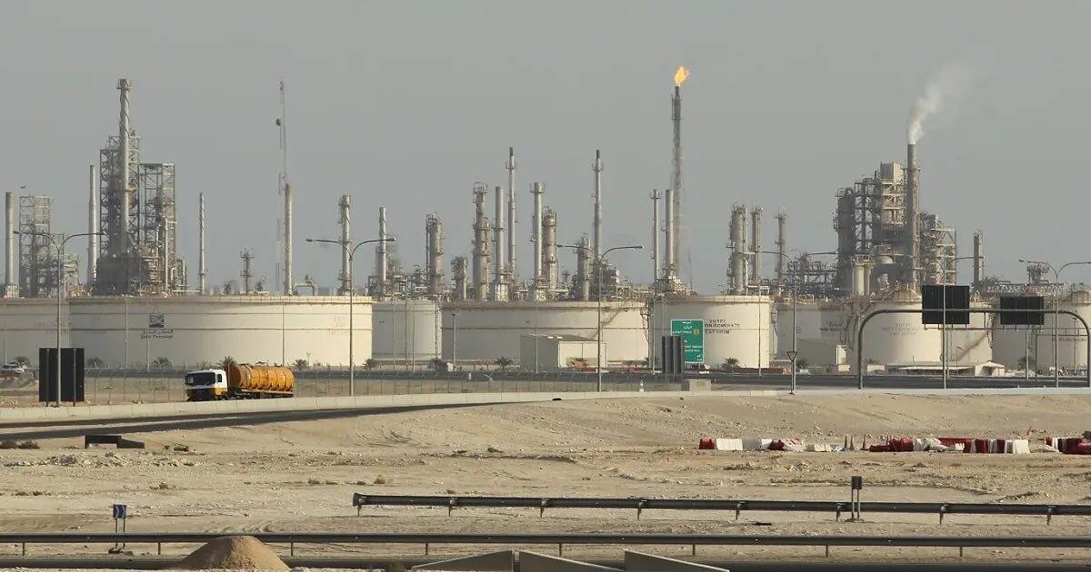 قطر تامر مسؤولي السفارة الإيرانية بالمغادرة عقب قصف إيراني لمدينة رأس لفان