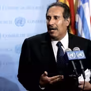 رئيس الوزراء القطري السابق يعرب عن تخوفه من اتفاقات وقف إطلاق النار قصيرة المدى