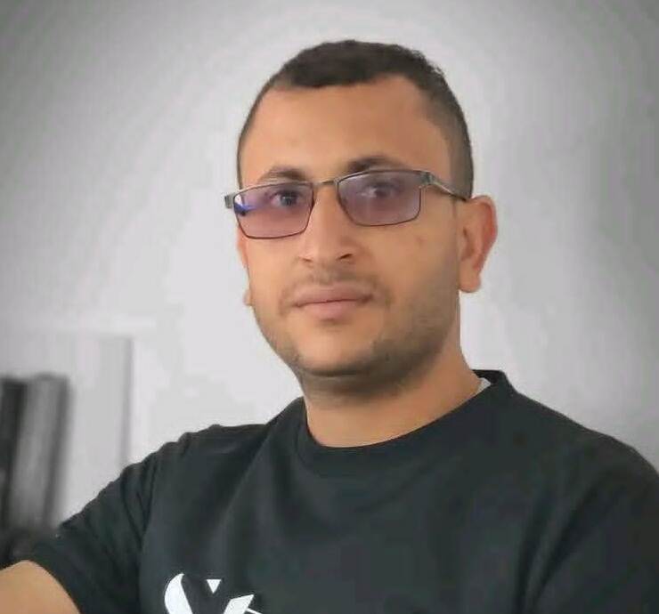 نقابة الصحفيين اليمنيين تدين جريمة اغتيال الصحفي عبدالصمد القاضي في محافظة تعز