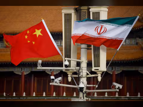 الصين تستعد لنقل أنظمة صواريخ مضادة للطائرات إلى ايران