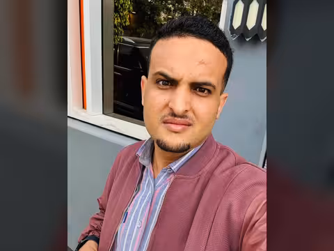 مشروع الإرياني تفريغ المؤتمر باسم استعادته