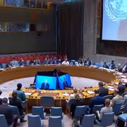 غروندبرغ أمام مجلس الأمن يحذر من تداعيات التصعيد الإقليمي على اقتصاد اليمن