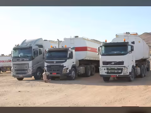 قوات الطوارئ تضبط عشرات القاطرات النفطية المتجهة إلى السوق السوداء