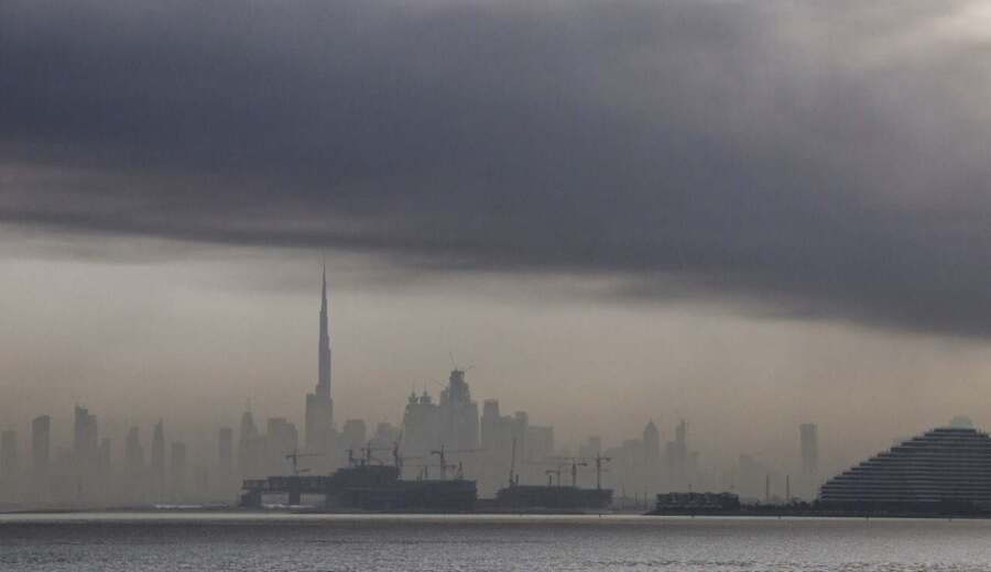 الامارات تبدأ محادثات مع الولايات المتحدة للحصول على ضمانات مالية