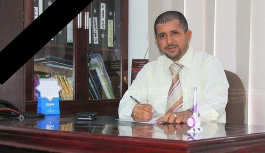 مسلحون يغتالون مدير مدارس النورس في عدن بعد ترصده وإطلاق النار عليه