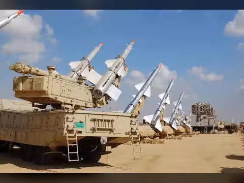 مصر تعزز الدفاعات الجوية في سيناء وتدعم دول الخليج بمنظومات إضافية