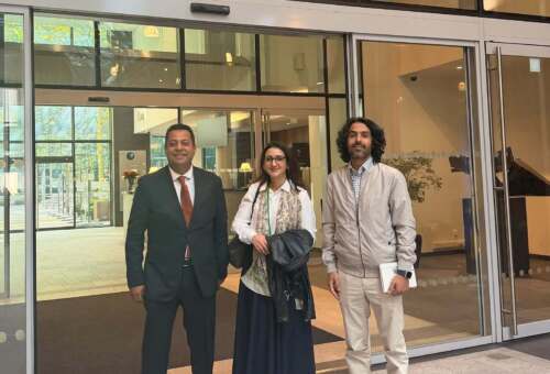 مركز صنعاء يدعو في لقائه بمسؤولين أوروبيين إلى حماية العملية السياسية في اليمن