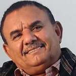 الكاتب الحميدي ينتقد آلية القرارات العسكرية ويرى فيها تهديداً لكيان الدولة.