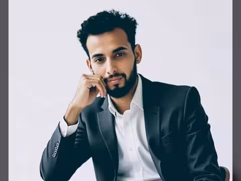 فتحي بن لزرق لم يتغير لكنه أمام منظومة لا تفهم النقد