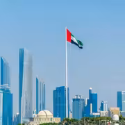 هجوم إيراني على الأردن.. والإمارات العربية المتحدة تعلن اعتراض الصواريخ والمسيرات