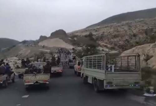 آلاف الجنود اليمنيين في  الحد الجنوبي للسعودية يحتجون على انقطاع مرتباتهم منذ 9 أشهر