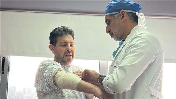 رحيل الفنان هاني شاكر بعد أزمة صحية معقدة بدأت بنزيف حاد في القولون