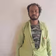 عمار سيف مساعد في الداخلية تعرض مرتبه للسطو منذ سنوات من متنفذين