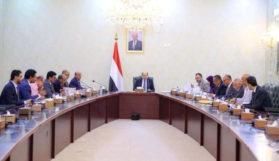 المجلس الأعلى للطاقة يقر إجراءات لتأمين الوقود وتحسين خدمة الكهرباء في عدن