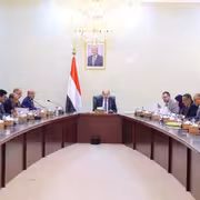 المجلس الأعلى للطاقة يقر إجراءات لتأمين الوقود وتحسين خدمة الكهرباء في عدن