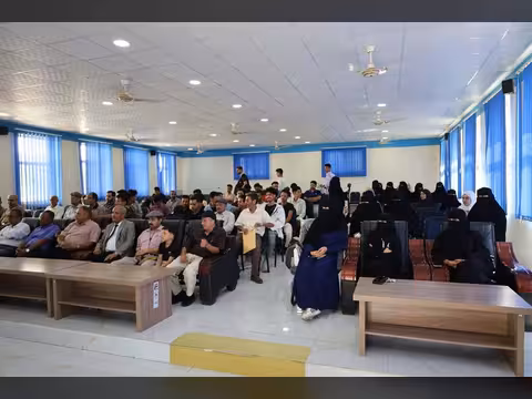 عيادات للدعم النفسي والرقمي تستهدف طلاب الإعلام في جامعة تعز