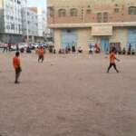 سكان حي في المنصورة بعدن يطالبون بوقف البسط على متنفس أبناء عماير الجيش