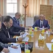 أربعة وزراء ومحافظ البنك المركزي يبحثون في عدن حلول أزمة الكهرباء وتأمين وقود محطات التولي