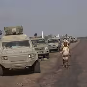 قوات أمنية تنفذ انتشار في الخط الدولي الساحلي بمحافظة أبين