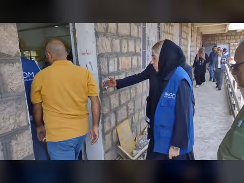 وفد من المنظمة الدولية للهجرة يزور المعهد التقني الصناعي بمنطقة الحُصب في تعز