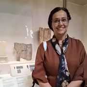 أكاديمية يمنية تدعو لتحرك عاجل لحماية آثار مأرب من أخطار متزايدة
