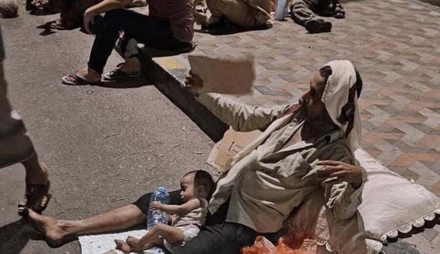 النوم في الشوارع.. كيف تحولت أزمة الكهرباء في عدن إلى احتجاج سياسي ضد السلطة؟