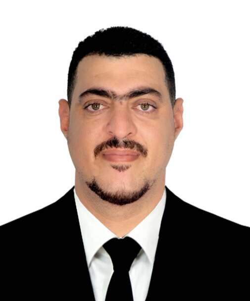الدكتور خلدون الدوش في حوار مع “اليمني الجديد”: رفع الدولار الجمركي سيؤدي إلى زيادة الأسعار وتآكل متسارع للأجور