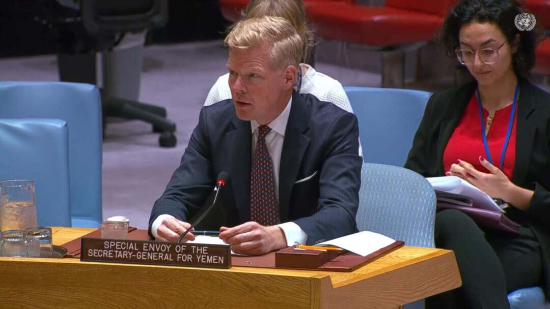 المبعوث الأممي يحذر من توسع الصراع في اليمن ويدعو لوقف الهجمات على السفن