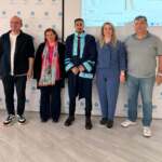 بدرجة امتياز.. جامعة "نجم الدين أربكان" تمنح الباحث اليمني عزيز العزب الماجستير في التسويق الدولي