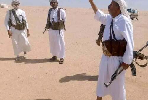 احتشاد قبلي في الجوف دعمًا للشيخ فدغم.. هل تتحول القضية إلى تحدٍ جديد للحوثيين؟