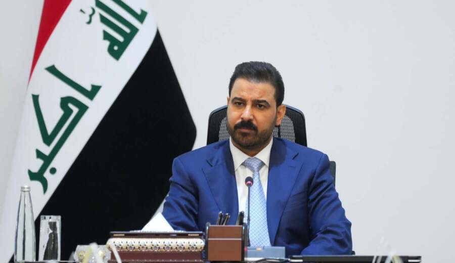 رئيس الحكومة العراقية يوجه بفتح حساب لإيداع الأموال المستردة من ملفات الفساد