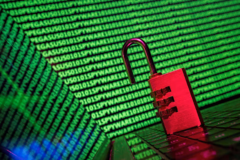 مجموعة مراقبة تكنولوجية تكشف عملية تجسس استهدفت نائباً أوروبياً سابقاً