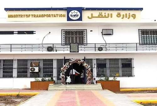 وزارة النقل ترفض تسيير الحوثيين رحلات إيرانية إلى مطار صنعاء .