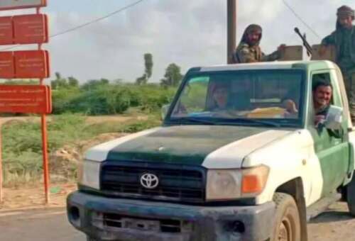 مقتل جنديين أمنيين في هجوم لتنظيم القاعدة في محافظة أبين