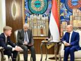 غروندبرغ يلتقي الرئيس العليمي في الرياض في محاولة جديدة لايقاف التصعيد