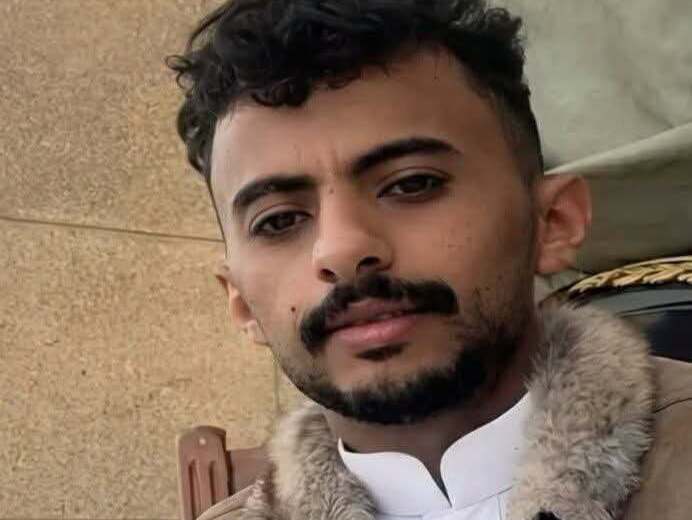 الحوثيون اعتقلت شاباً عقب عودته من السعودية ويعبثون بمنزله.