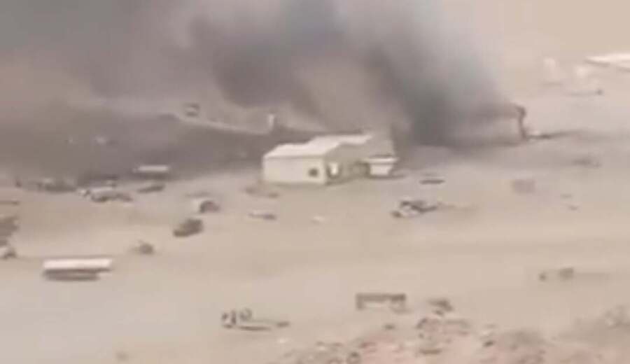 ارتفاع قتلى قوات الطوارئ الحكومية إلى 40 جندياً بهجوم حوثي بالصواريخ والمسيّرات