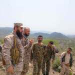 قائد المنطقة الرابع يتفقد القوات العسكرية المرابطة في محور الضالع .