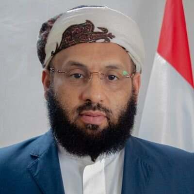 وزير الاوقاف السابق : حافظوا على المؤتمر قبل أن يأتي يوم تحتاجونه فلا تجدونه
