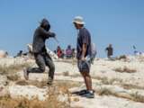 ناشطون يهود يواجهون عنف المستوطنين في الضفة الغربية لحماية الفلسطينيين.