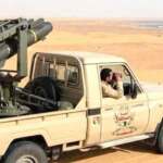 العمالقة ودرع الوطن تشنان هجوماً على مواقع الحوثيين في محور باب المندب.