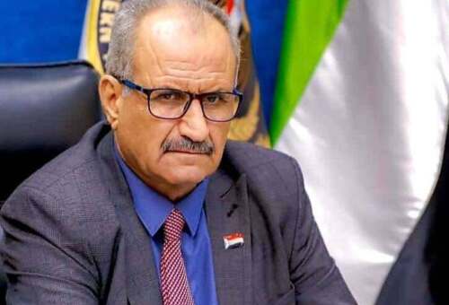 مسؤول في الانتقالي الجنوبي : انهيار تعز سيجعل الجنوب ساحات قتال مفتوحة.