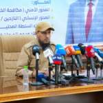 المحافظ شيخ يستعرض مستجدات الأوضاع الأمنية والإنسانية في العاصمة عدن.