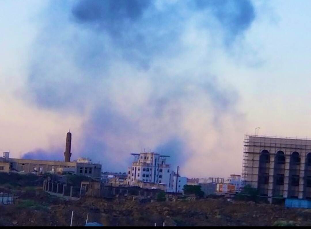 استهدفت غارات تعرضت لها صنعاء معسكر الصيانة فيها شهد الكثيب في الحديدة العديد من الغارات