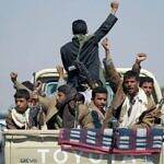 اتفاق أولي حوثي سعودي لإنشاء شركة طيران خاصة لتشغيل مطار صنعاء الدولي