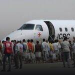 الحوثيون يعرقلون ملف الأسرى ويربطونه بمطالب فتح مطار صنعاء