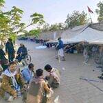 جرحى مأرب يتهمون رابطة الجرحى بالانقلاب على مطالبهم وسط استعدادات أمنية لفض اعتصامهم بالقوة